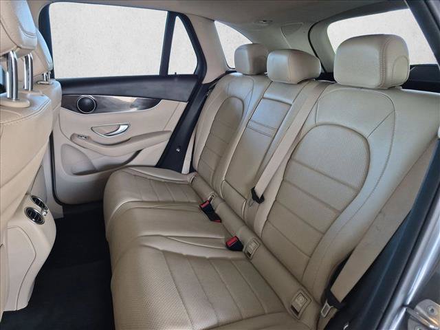 Used 2016 Mercedes-Benz GLC 300 4MATIC image 19