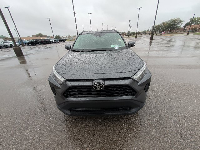 Used 2025 Toyota RAV4 XLE w/ Convenience Package FWD image 16