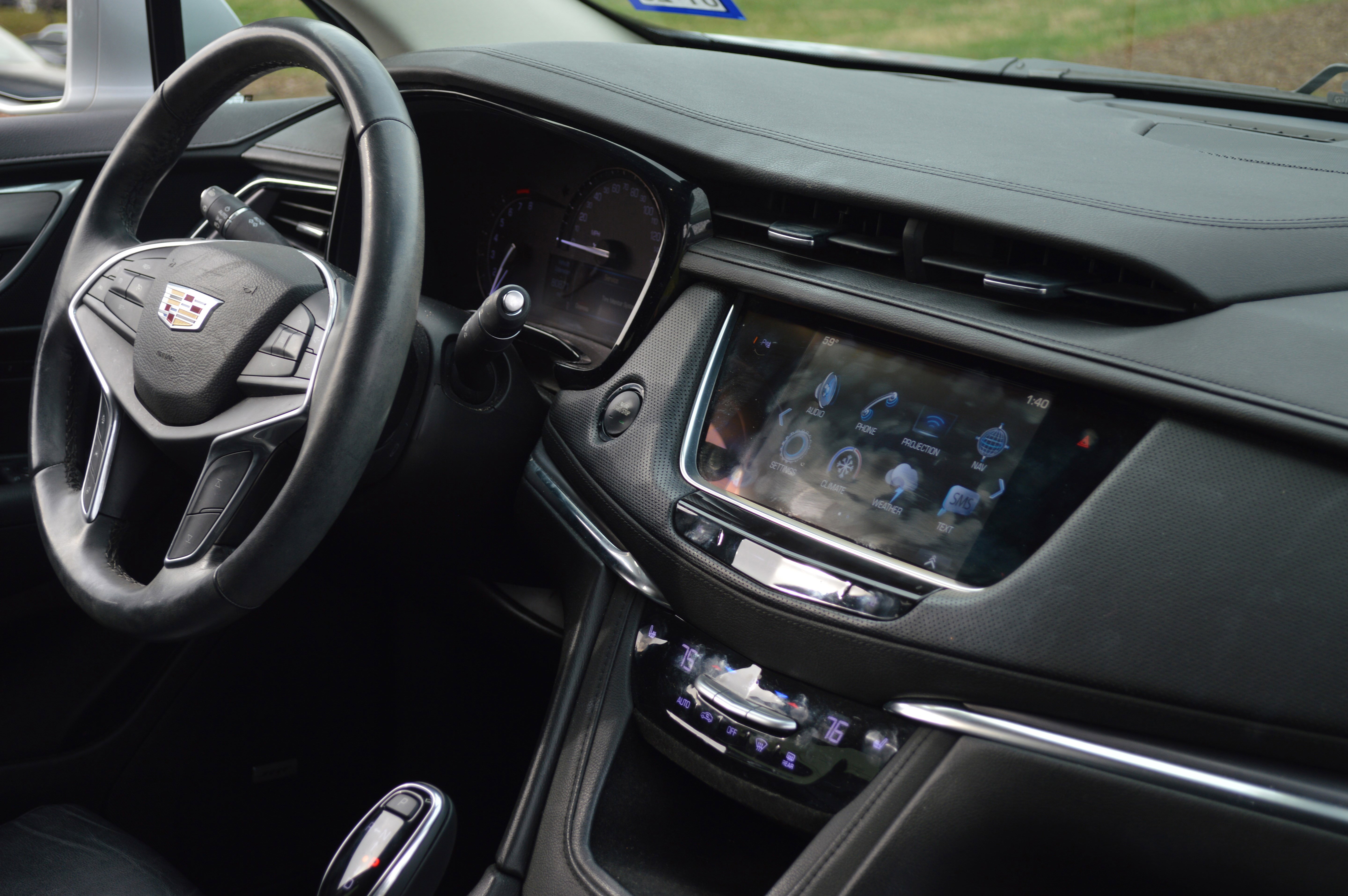 Used 2017 Cadillac XT5 Luxury w/ Driver Awareness Package image 37