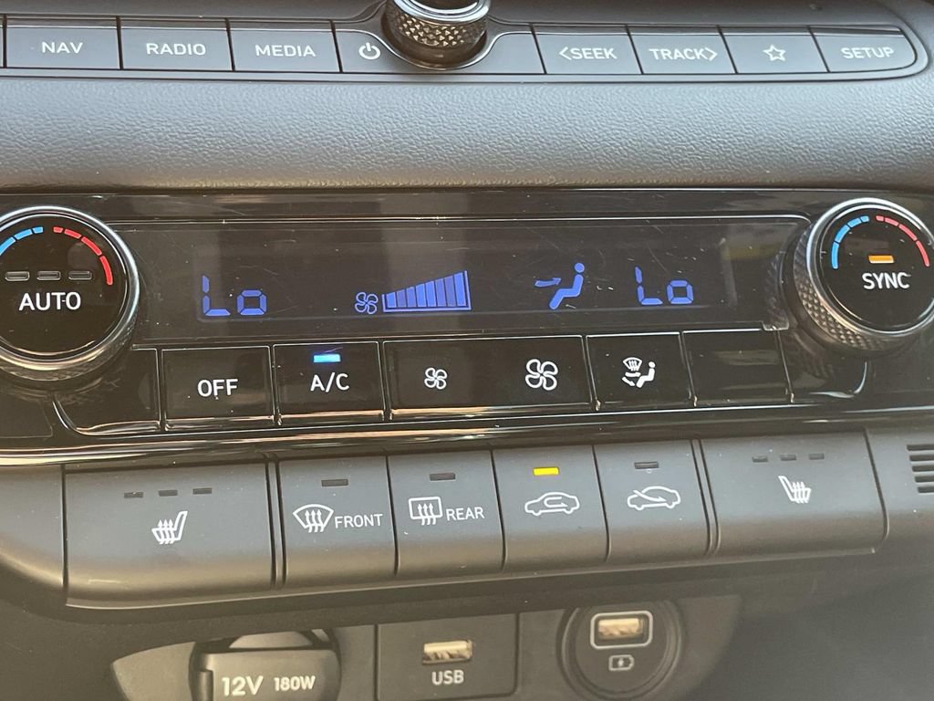 Used 2023 Hyundai Elantra N FWD image 18