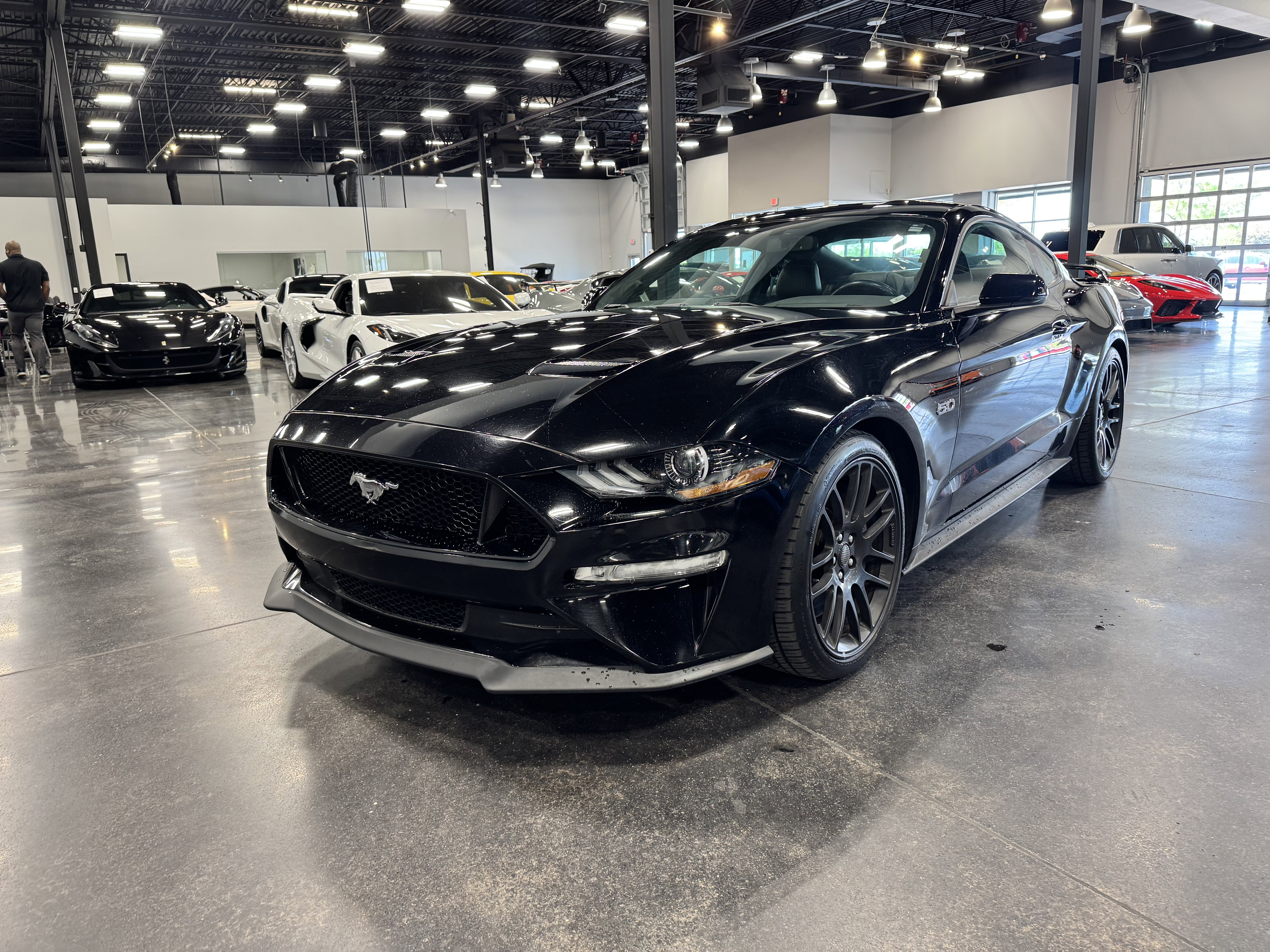 Used 2020 Ford Mustang GT Premium w/ GT Performance Package RWD image 7