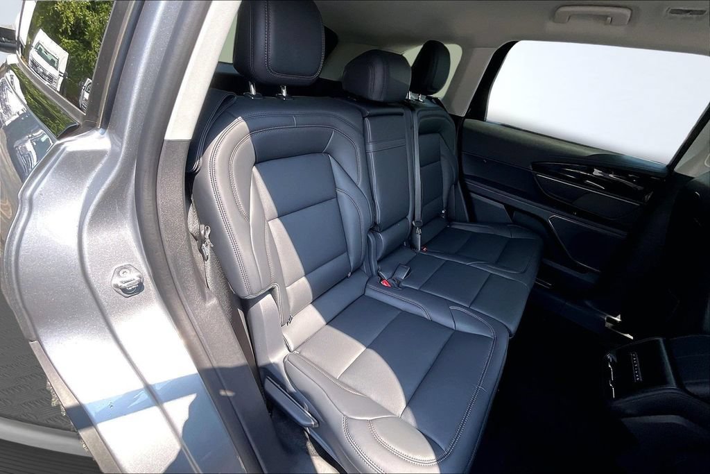 New 2026 Lincoln Nautilus Premier AWD/4WD image 10