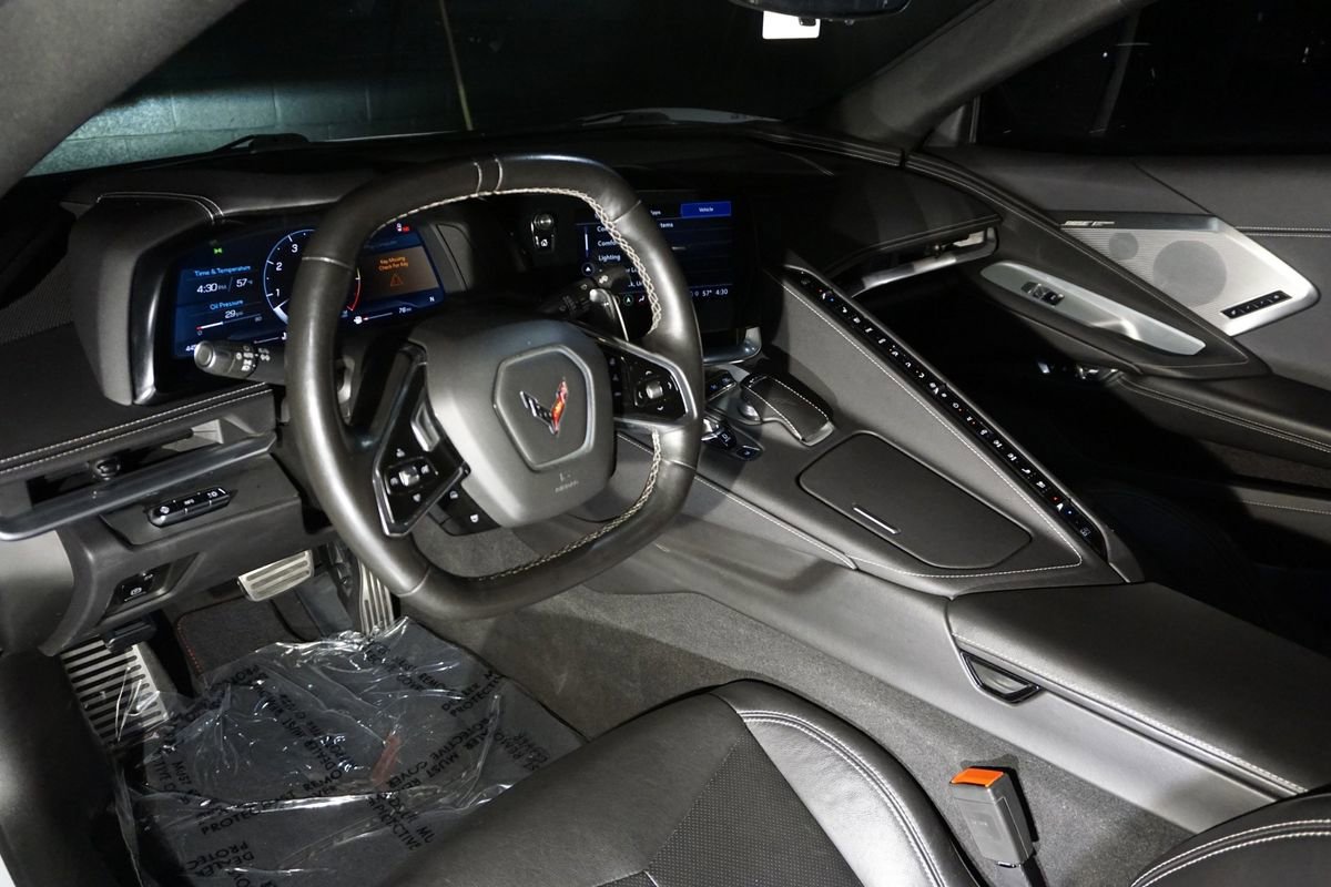 Used 2021 Chevrolet Corvette Stingray Preferred Cpe w/ Z51 Performance Package image 25