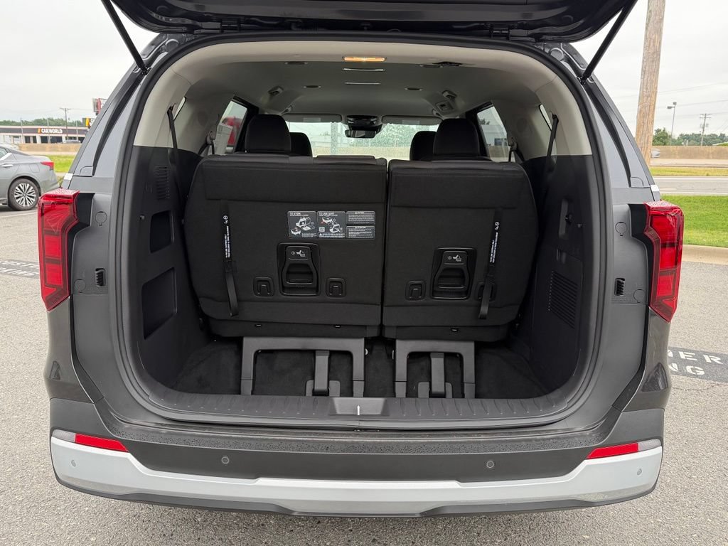 New 2026 Kia Carnival LX FWD image 9
