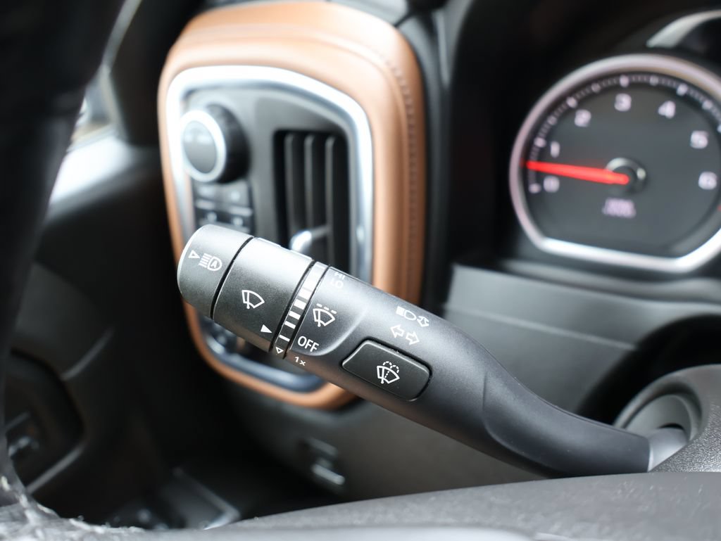 Used 2022 Chevrolet Silverado 1500 High Country w/ LPO, Dark Essentials Package AWD/4WD image 18