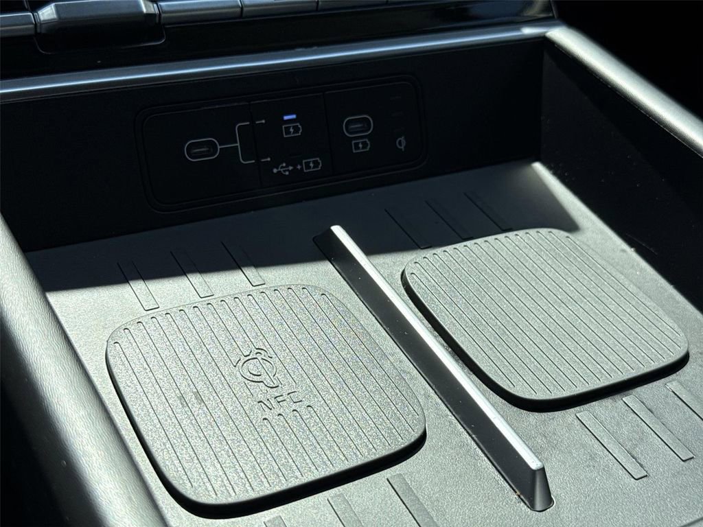 Used 2025 Hyundai Santa Fe SEL AWD/4WD image 35