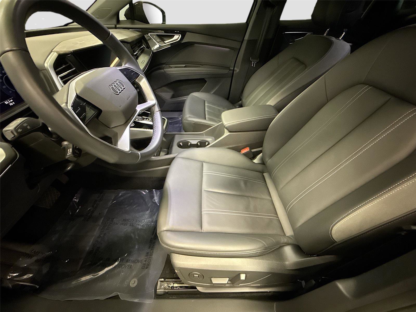 Certified 2023 Audi Q4 e-tron Premium Plus w/ Premium Plus AWD/4WD image 21