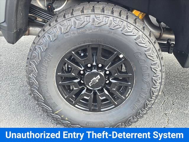 New 2026 Chevrolet Silverado 2500 ZR2 w/ LPO, Dark Essentials Package image 33