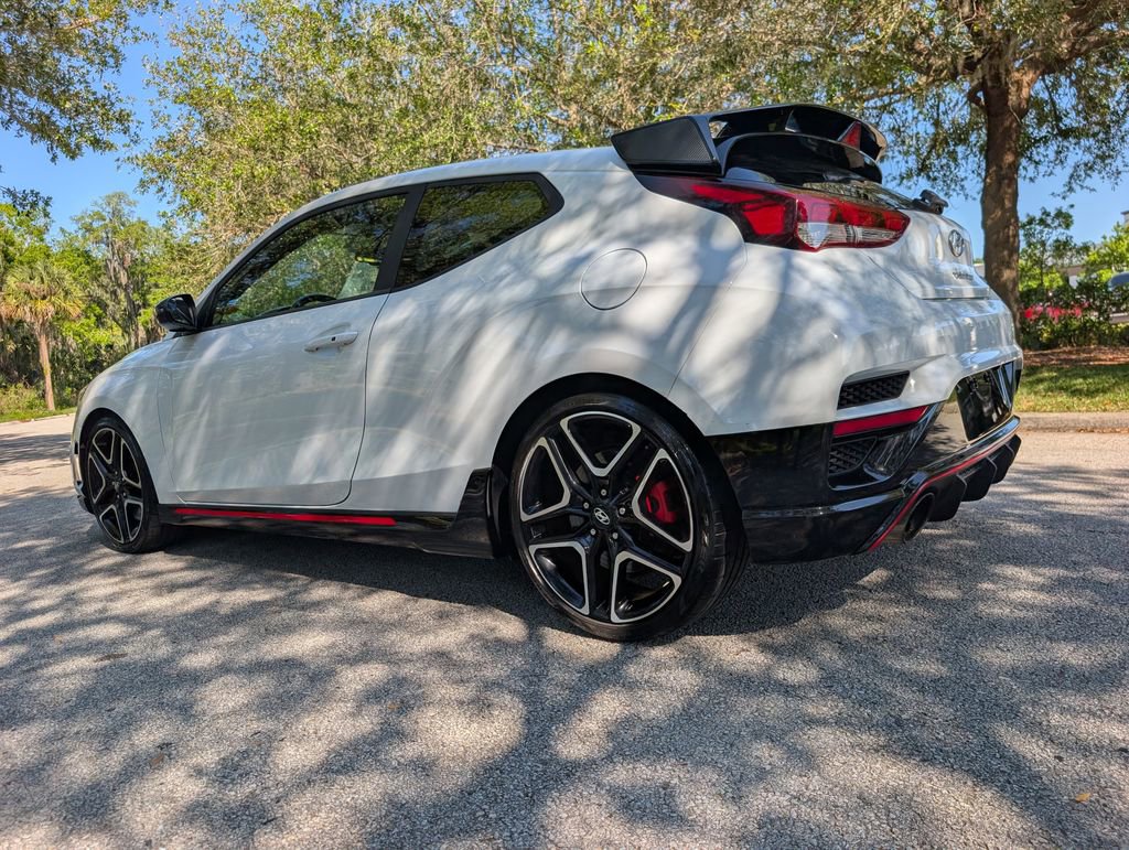 Used 2020 Hyundai Veloster N w/ Performance Package FWD image 5