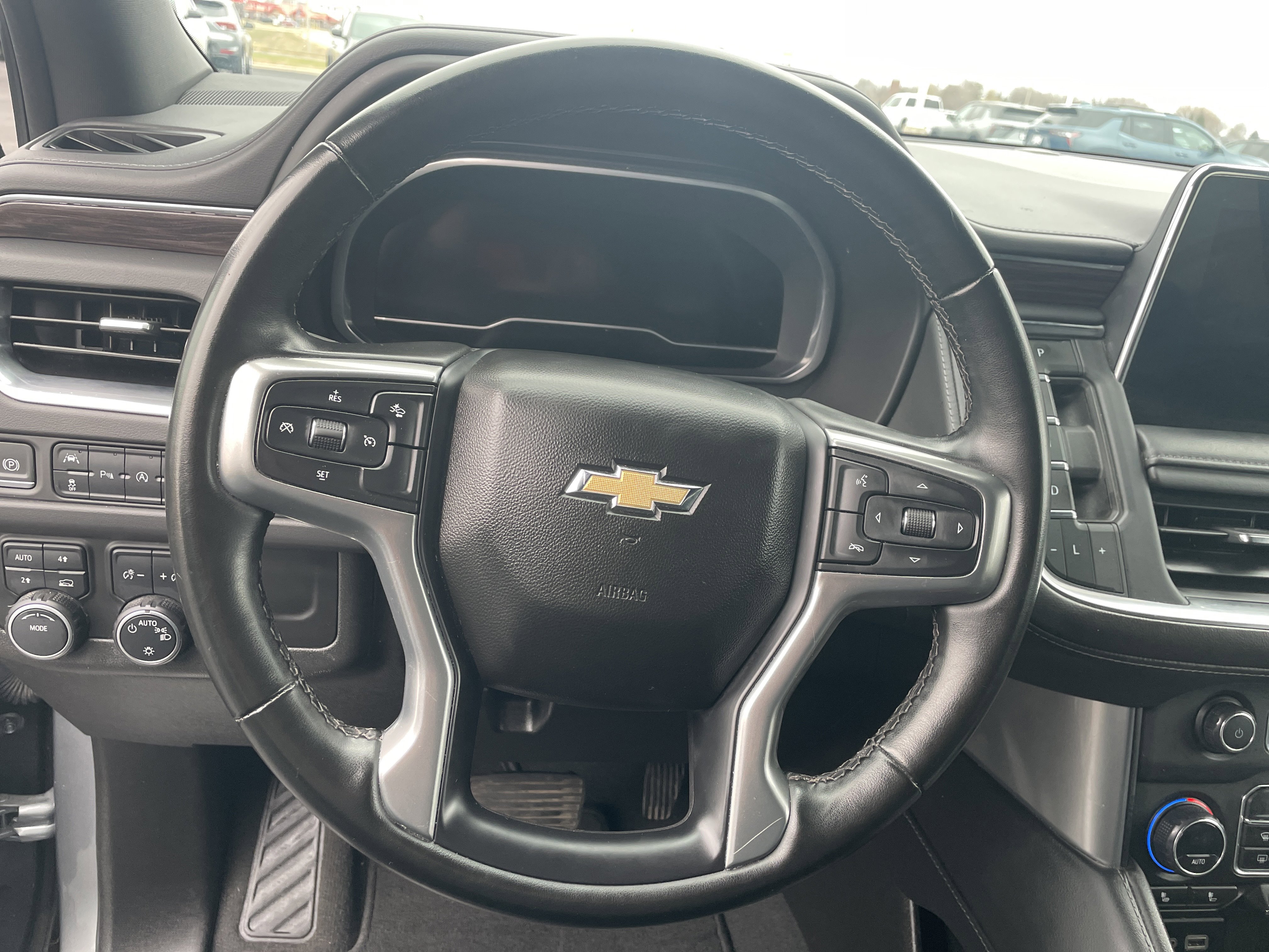 Used 2023 Chevrolet Tahoe LT image 10