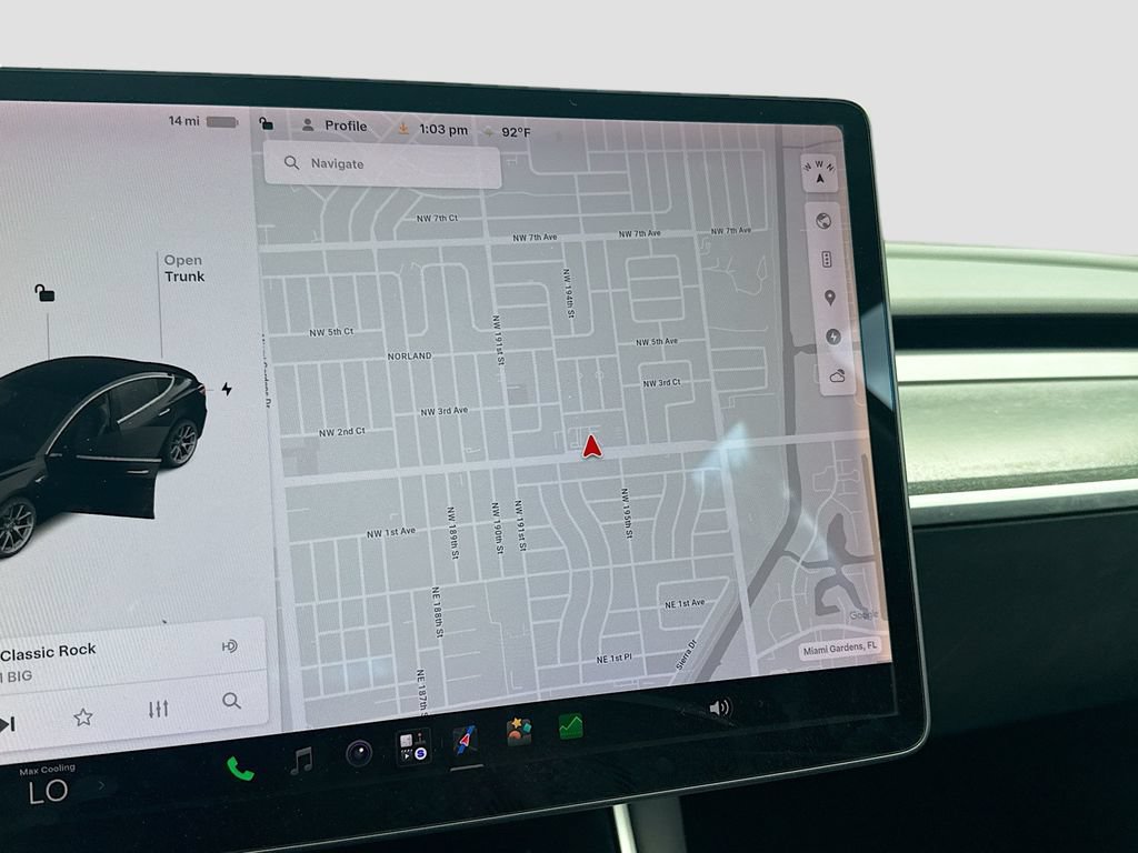 Used 2019 Tesla Model 3 Standard Range RWD image 11