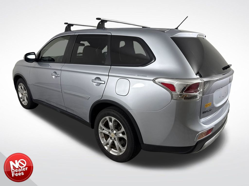 Used 2015 Mitsubishi Outlander SE image 5