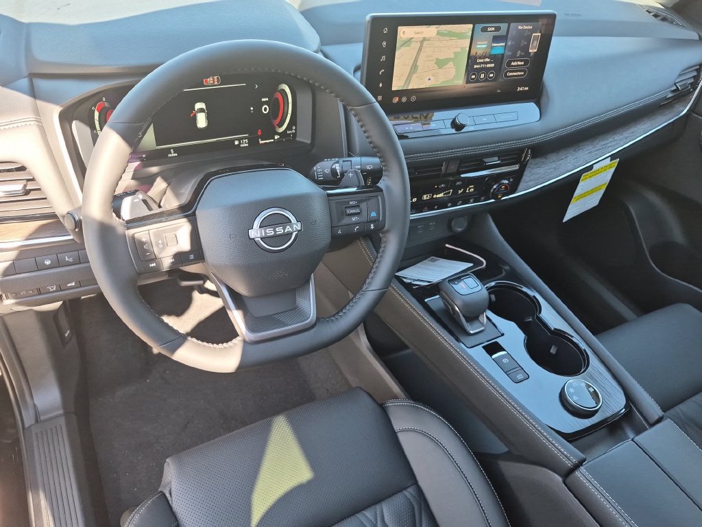 New 2026 Nissan Rogue Platinum w/ Platinum Premium Package AWD/4WD image 11