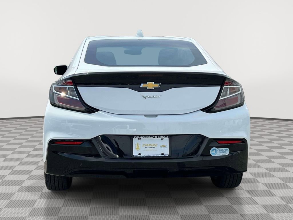 Used 2018 Chevrolet Volt LT w/ Comfort Package FWD image 6
