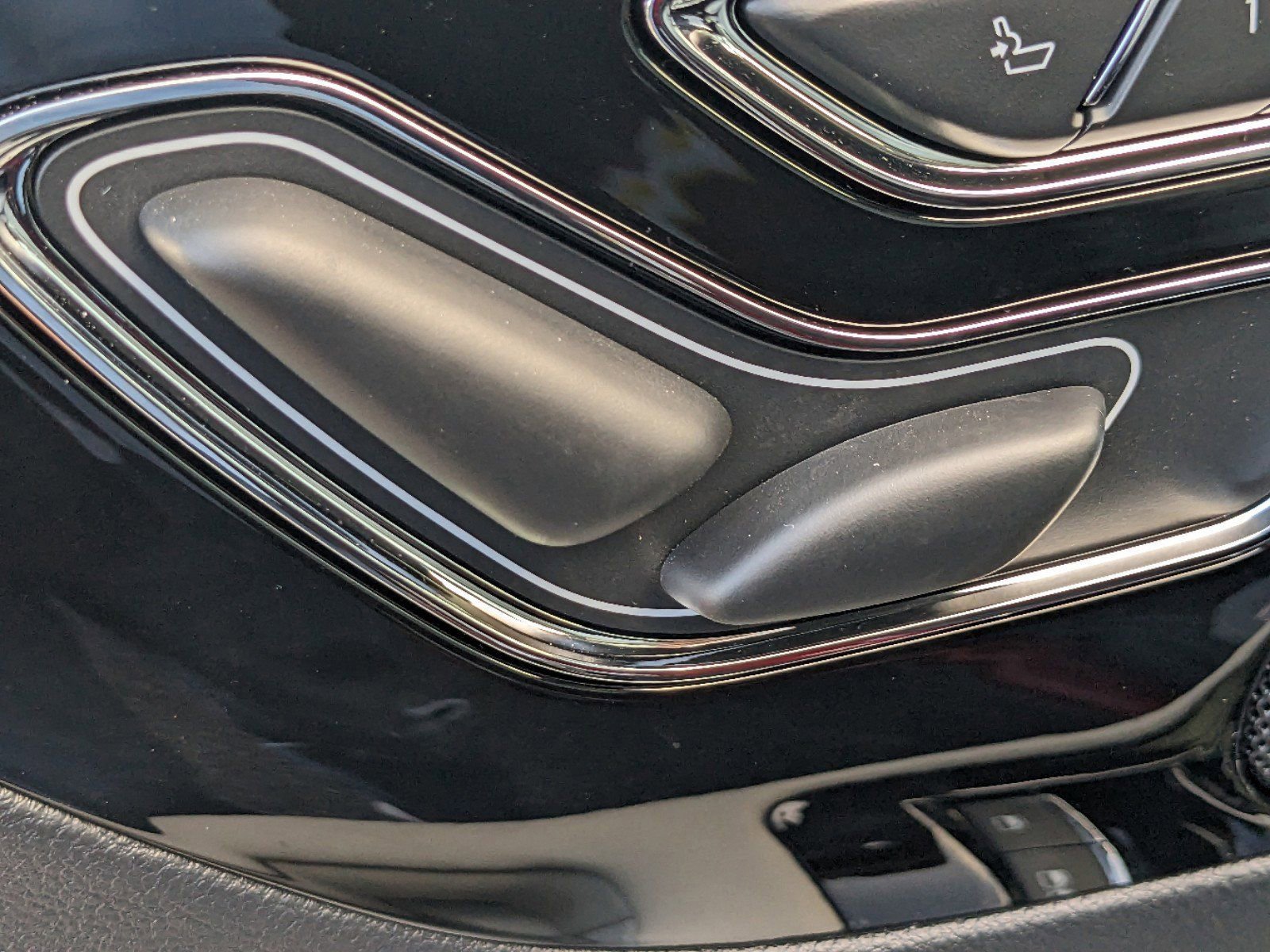 New 2025 Lincoln Aviator Reserve w/ Jet Appearance Package image 22