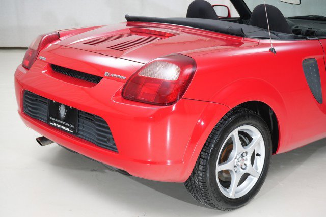 Used 2001 Toyota MR2 image 15