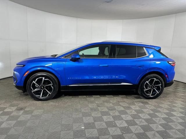 Used 2025 Chevrolet Equinox EV LT w/ Convenience Package image 6