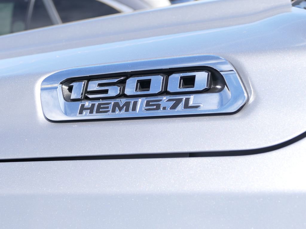 Used 2022 RAM 1500 Laramie w/ Sport Appearance Package image 10