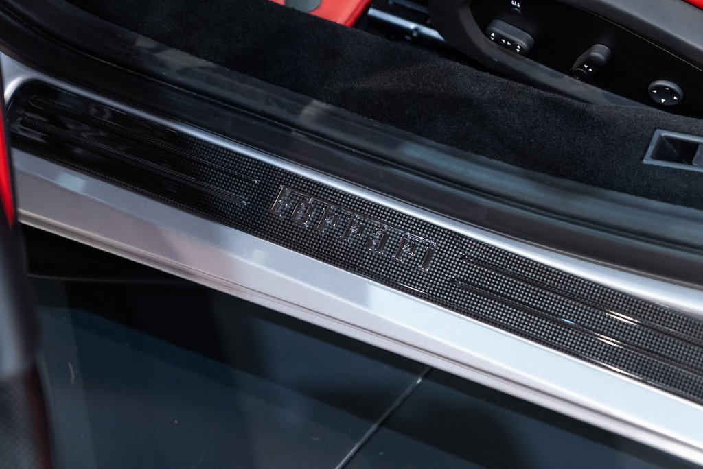 Certified 2022 Ferrari F8 Tributo image 25