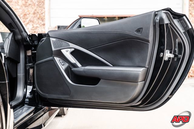 Used 2015 Chevrolet Corvette Z06 w/ 2LZ Preferred Equipment Group RWD image 78