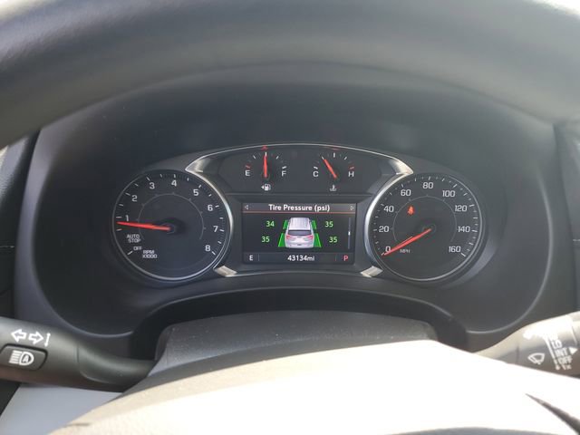 Used 2022 GMC Terrain SLE w/ Driver Convenience Package AWD/4WD image 25