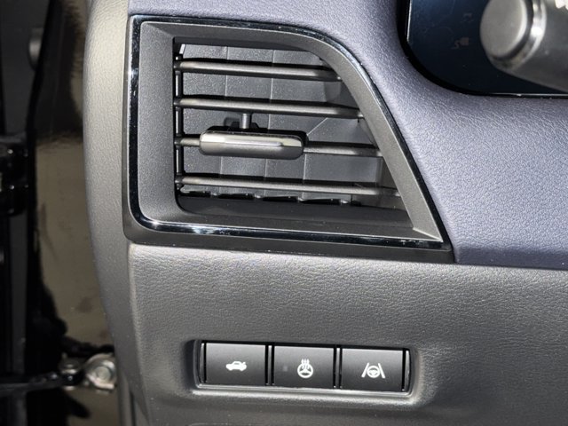 New 2026 Nissan Sentra SL w/ Floor Mat Package FWD image 21