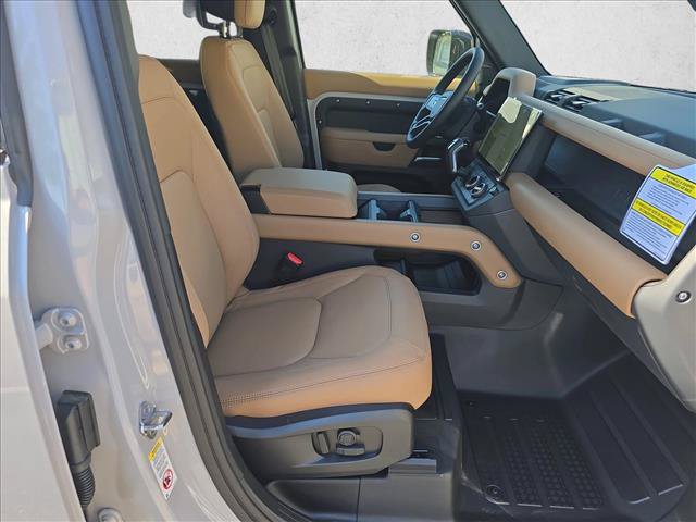 New 2026 Land Rover Defender 110 S AWD/4WD image 10