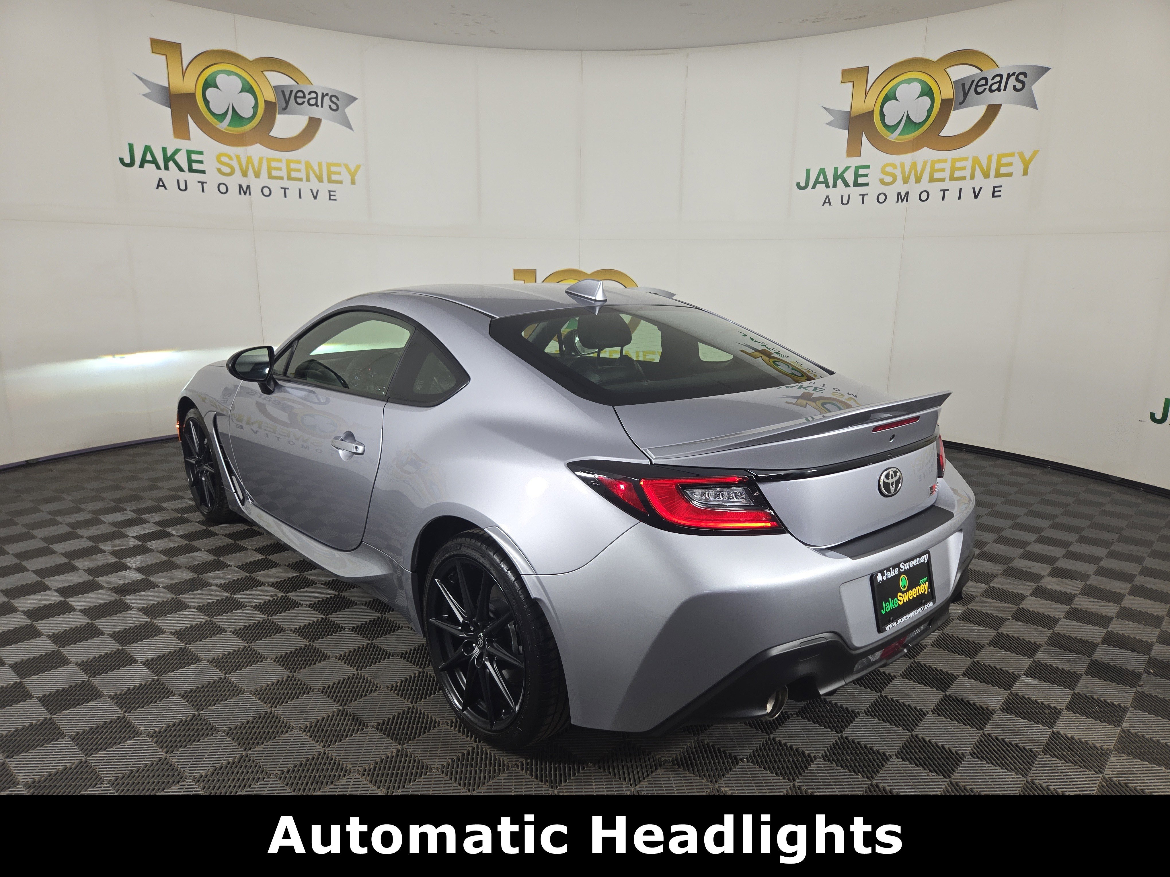 Used 2025 Toyota GR86 Premium w/ ALL Weather Mat Package (TMS) image 6