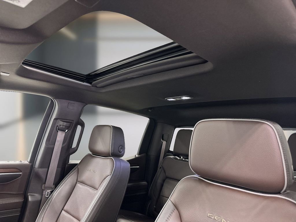 Used 2023 GMC Sierra 1500 Denali w/ Denali Reserve Package image 8
