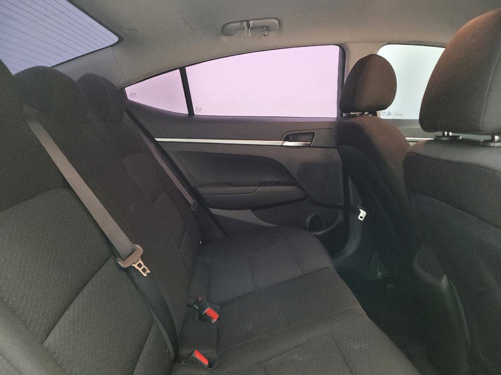 Used 2020 Hyundai Elantra SE w/ Cargo Package (C1) image 19