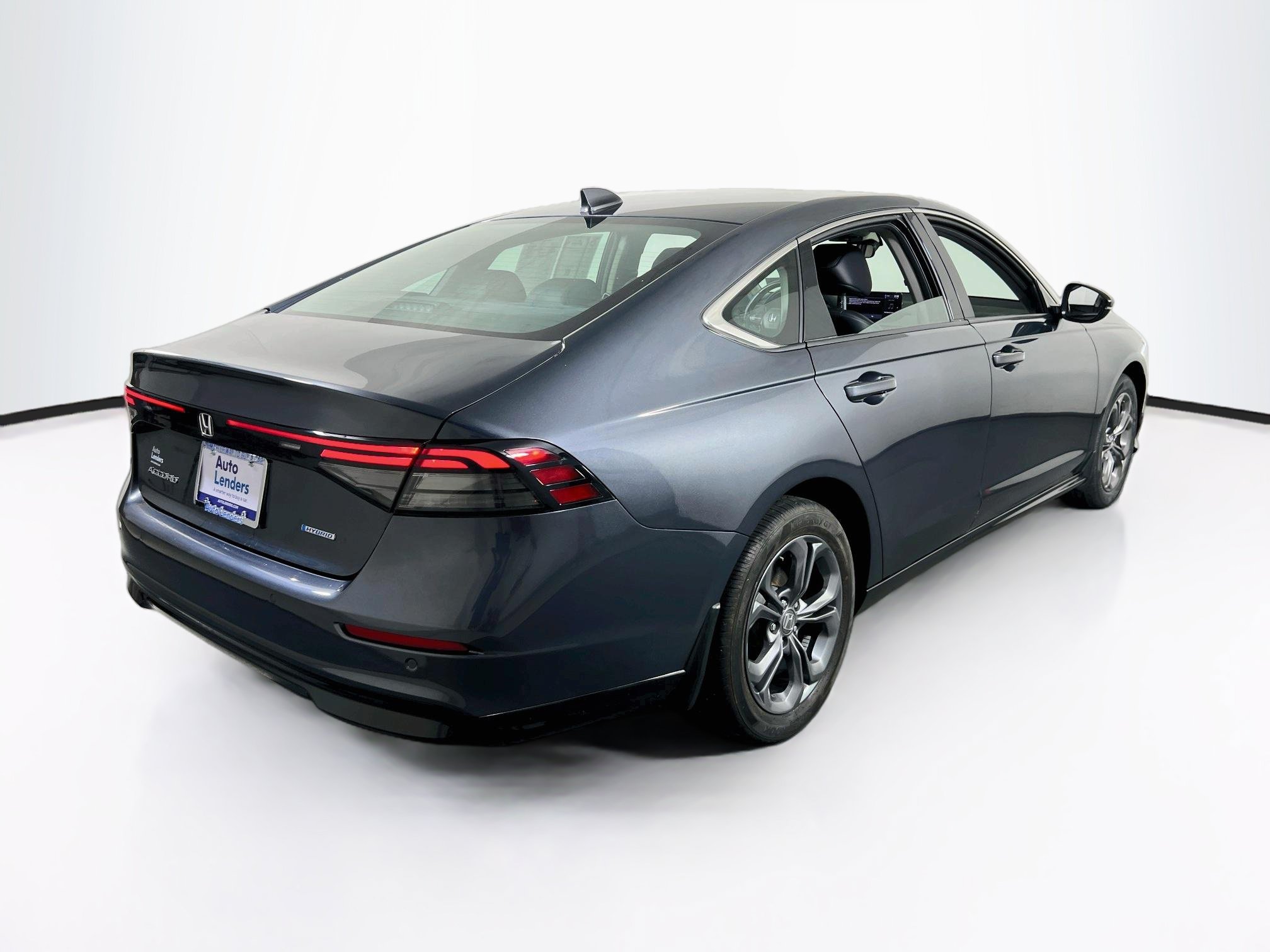 Used 2024 Honda Accord EX-L image 5