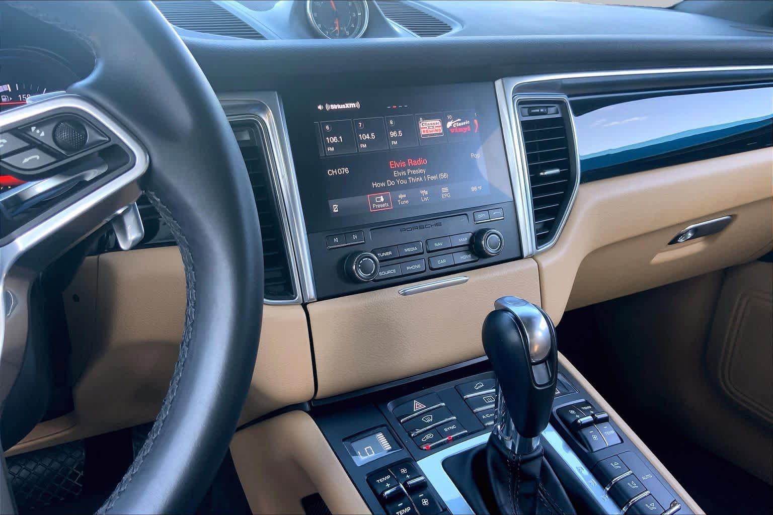 Used 2018 Porsche Macan AWD/4WD image 7