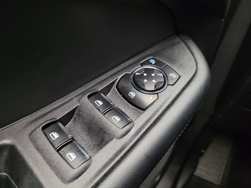 Used 2024 Ford Edge SEL image 27