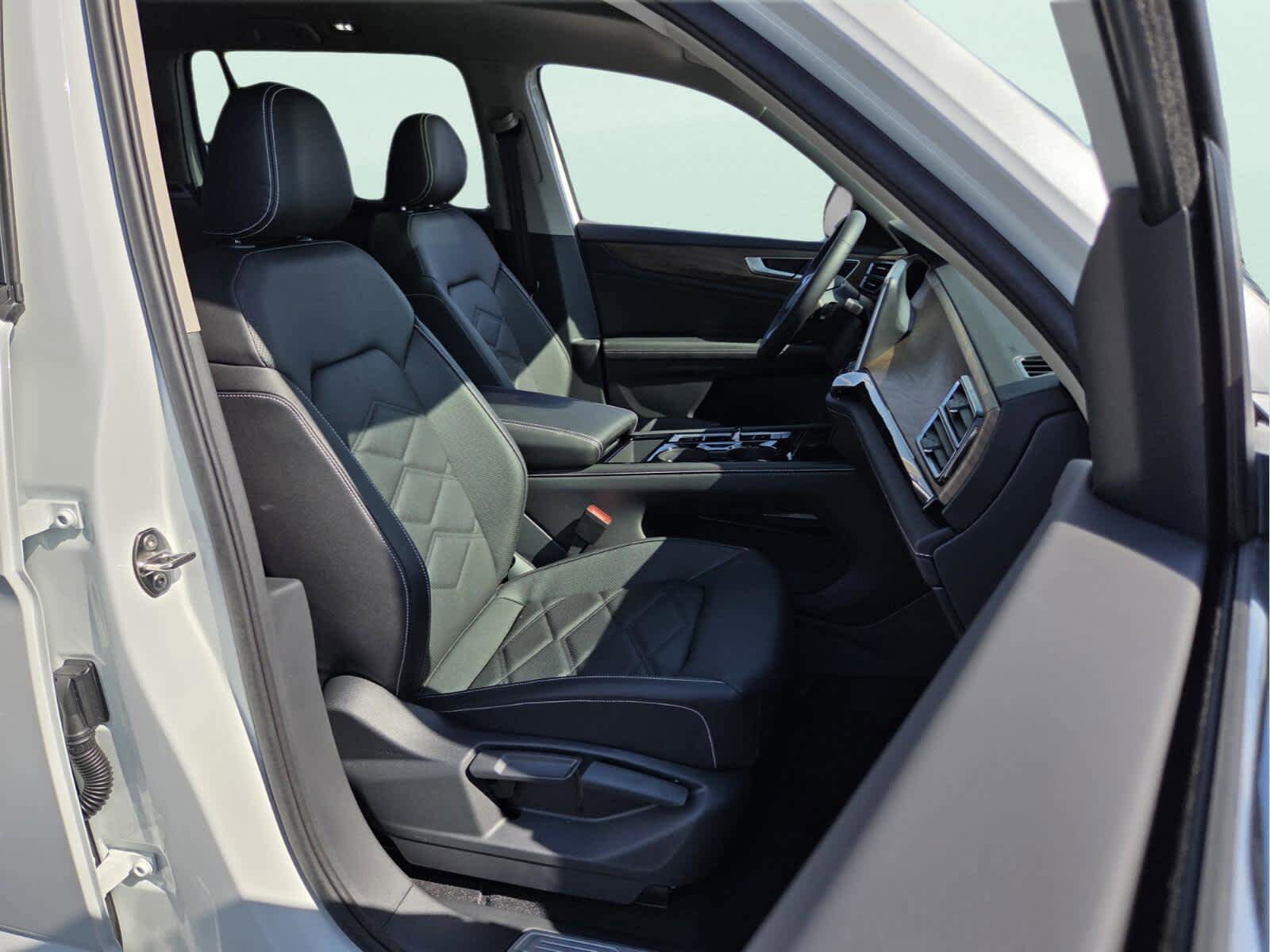 New 2026 Volkswagen Atlas SE FWD image 18