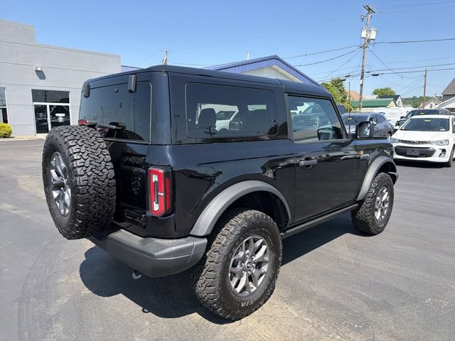 Used 2025 Ford Bronco Badlands w/ Black Appearance Package AWD/4WD image 4