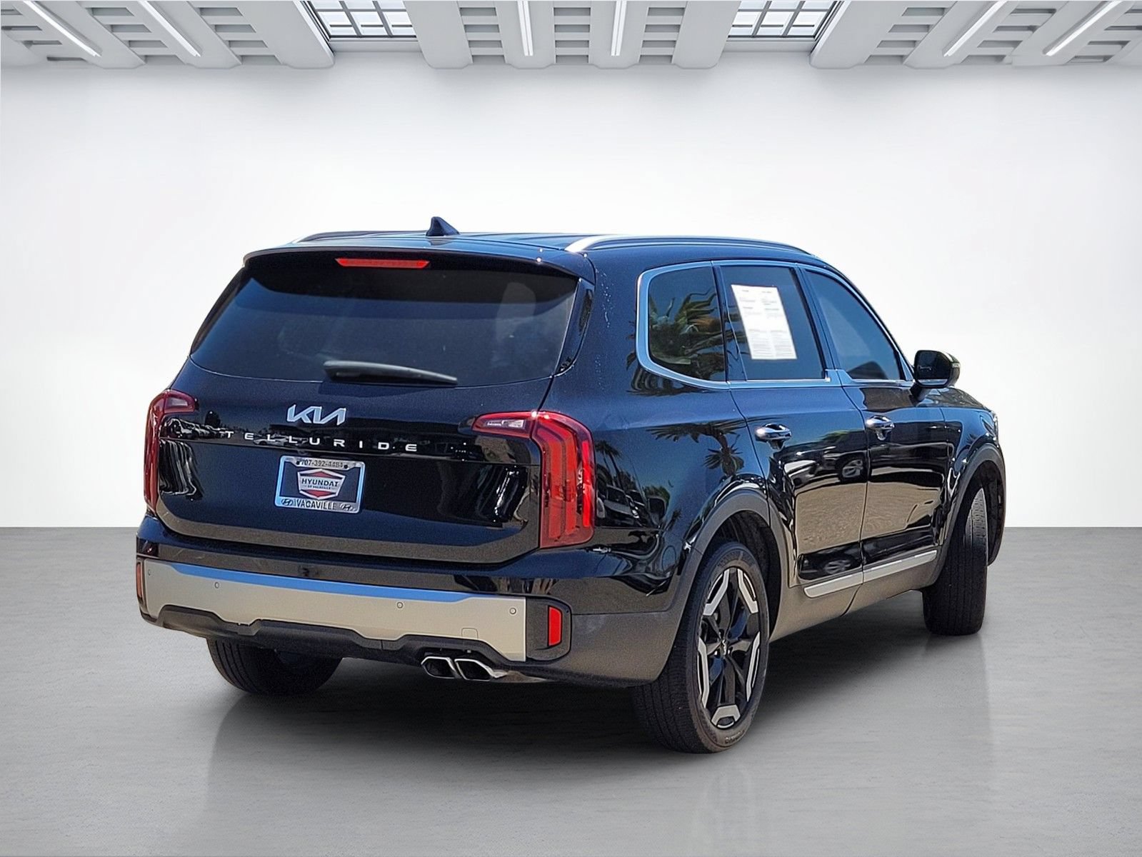 Used 2024 Kia Telluride S w/ S Sunroof Package FWD image 4