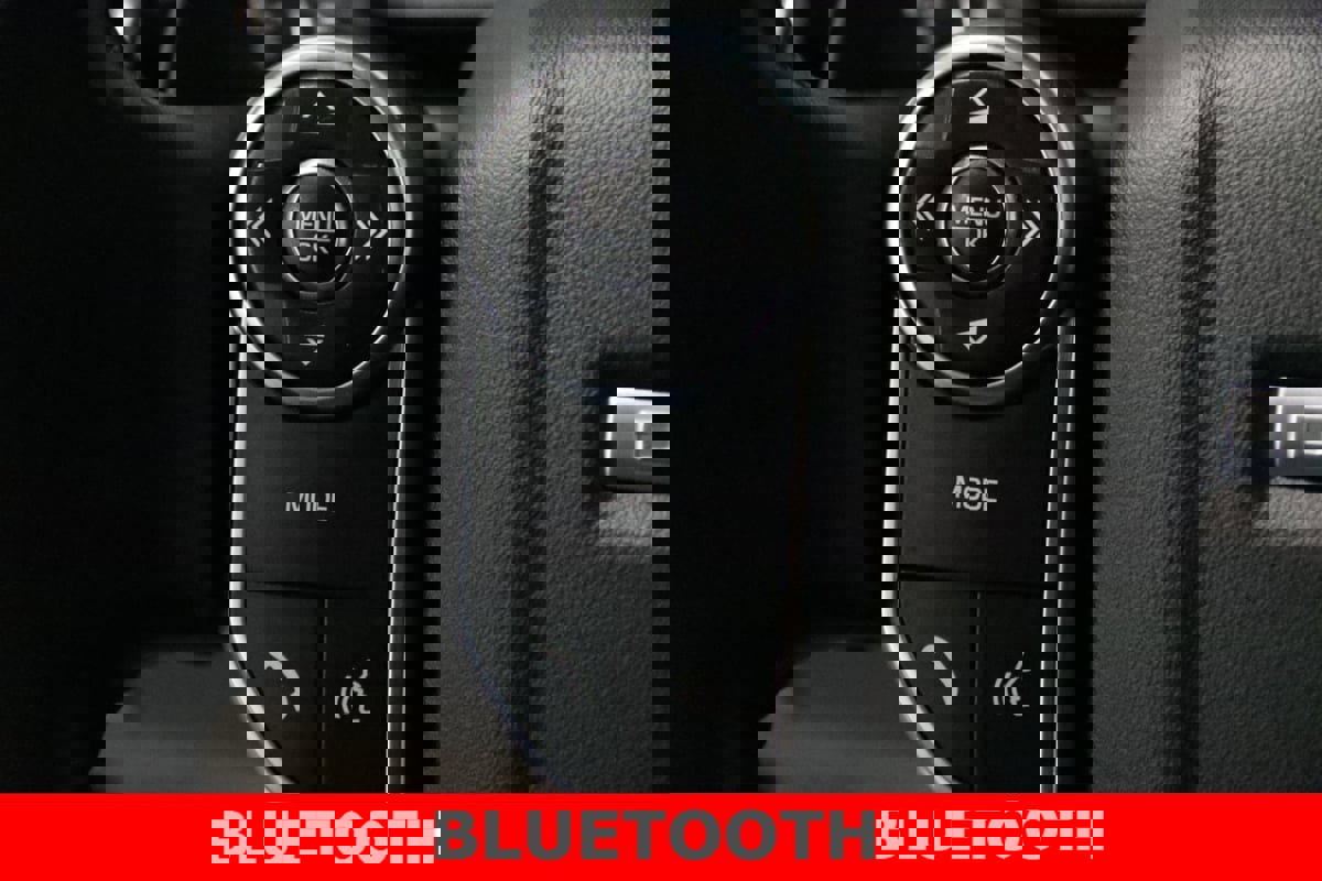 Used 2018 Land Rover Discovery HSE image 13