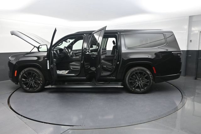 New 2026 Jeep Grand Wagoneer L Summit AWD/4WD image 38