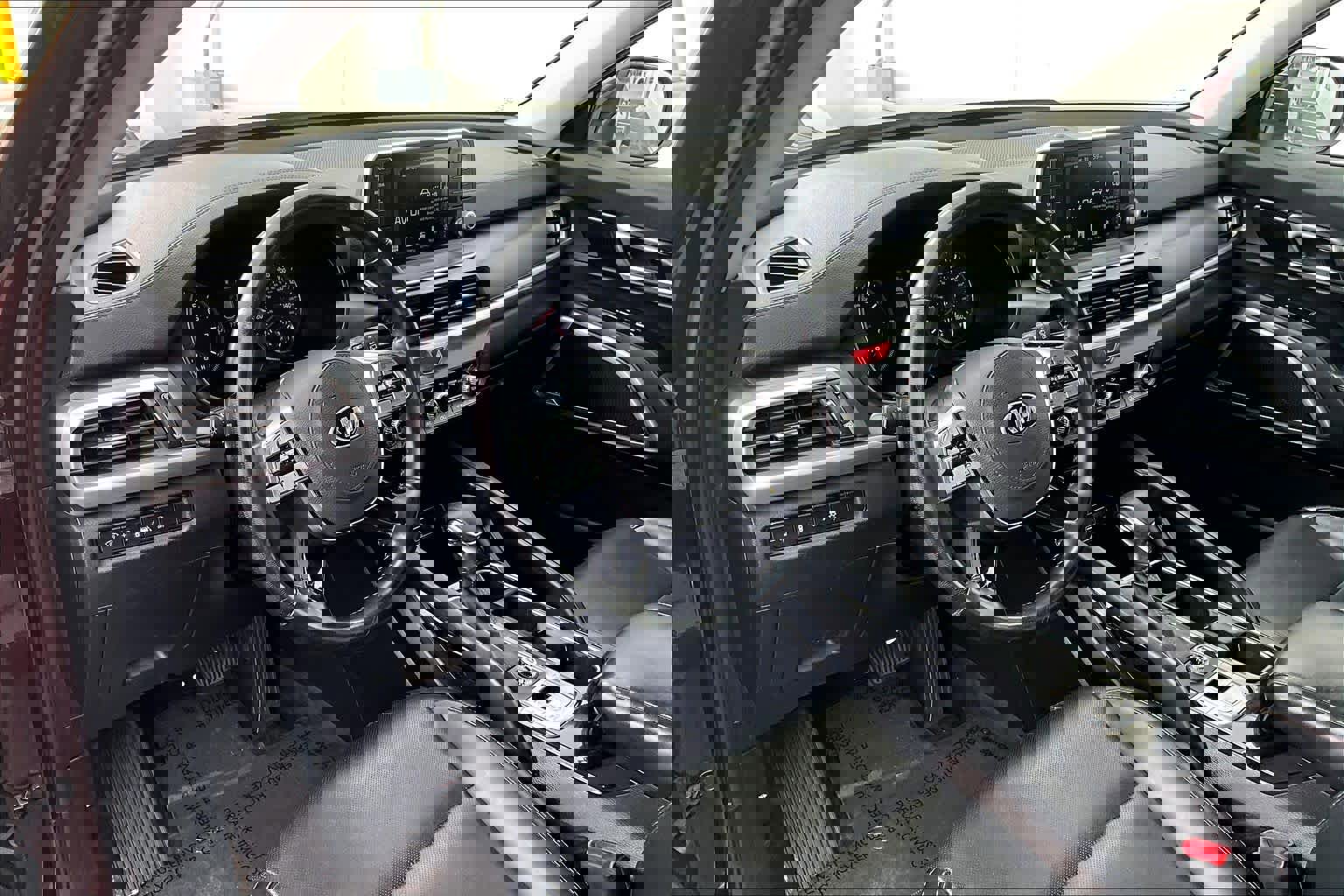 Used 2020 Kia Telluride LX image 26