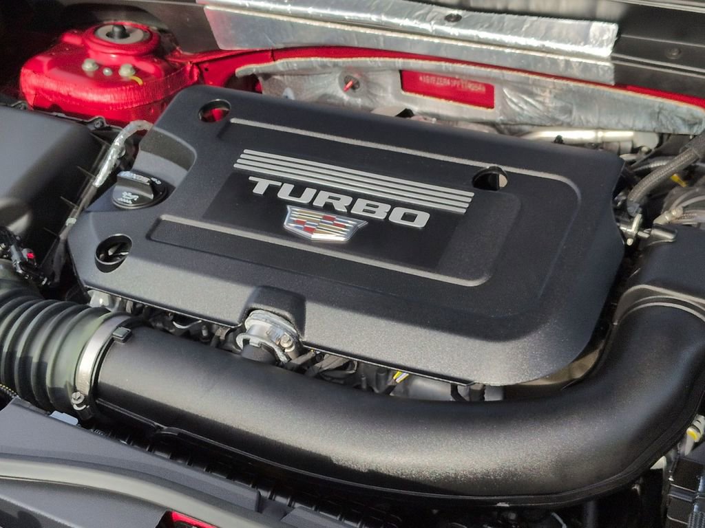 Used 2023 Cadillac XT4 Sport w/ Enhanced Visibility Package image 9