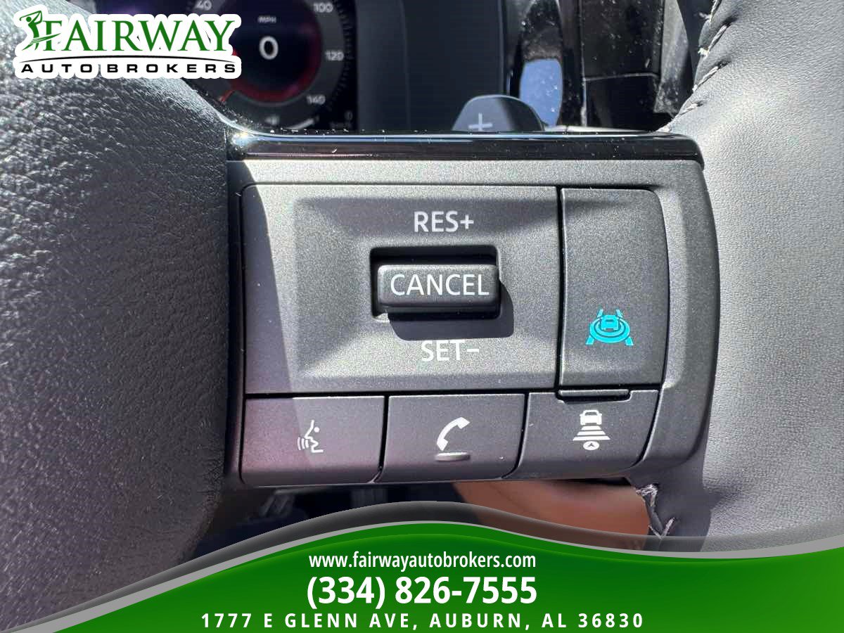 Used 2026 Nissan Pathfinder Platinum w/ Cargo Package FWD image 21