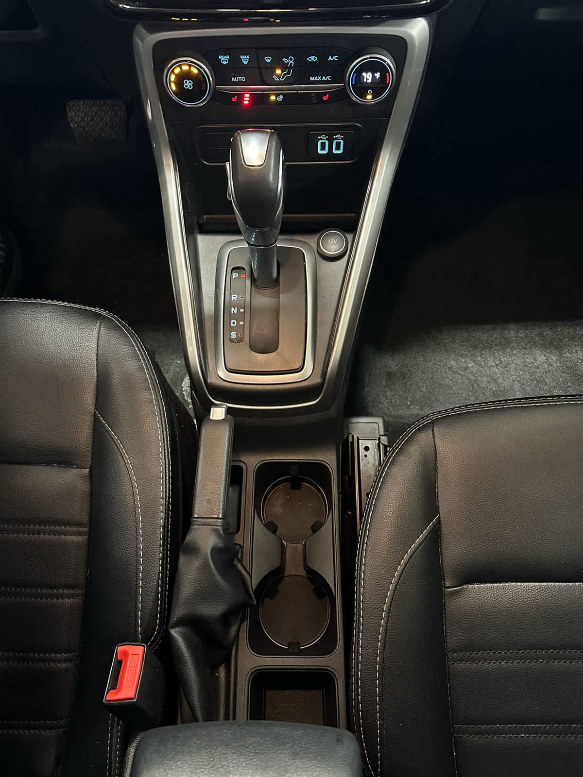 Used 2022 Ford EcoSport Titanium AWD/4WD image 25