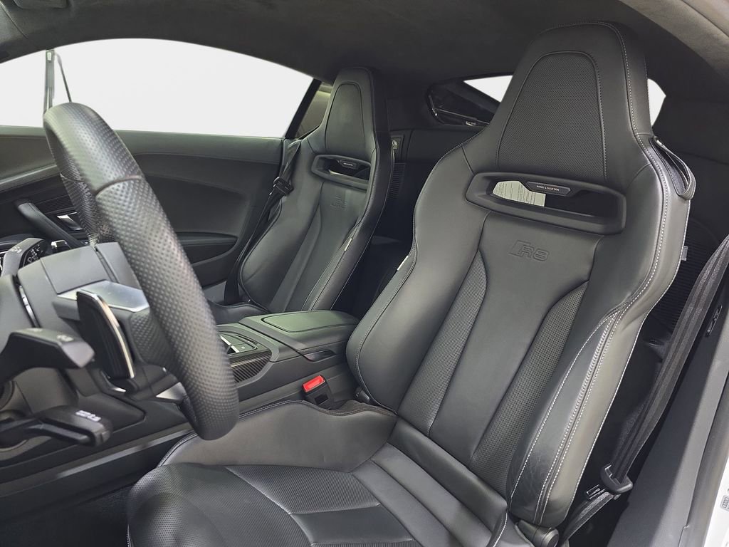 Used 2018 Audi R8 V10 plus w/ Black Optic Package AWD/4WD image 16