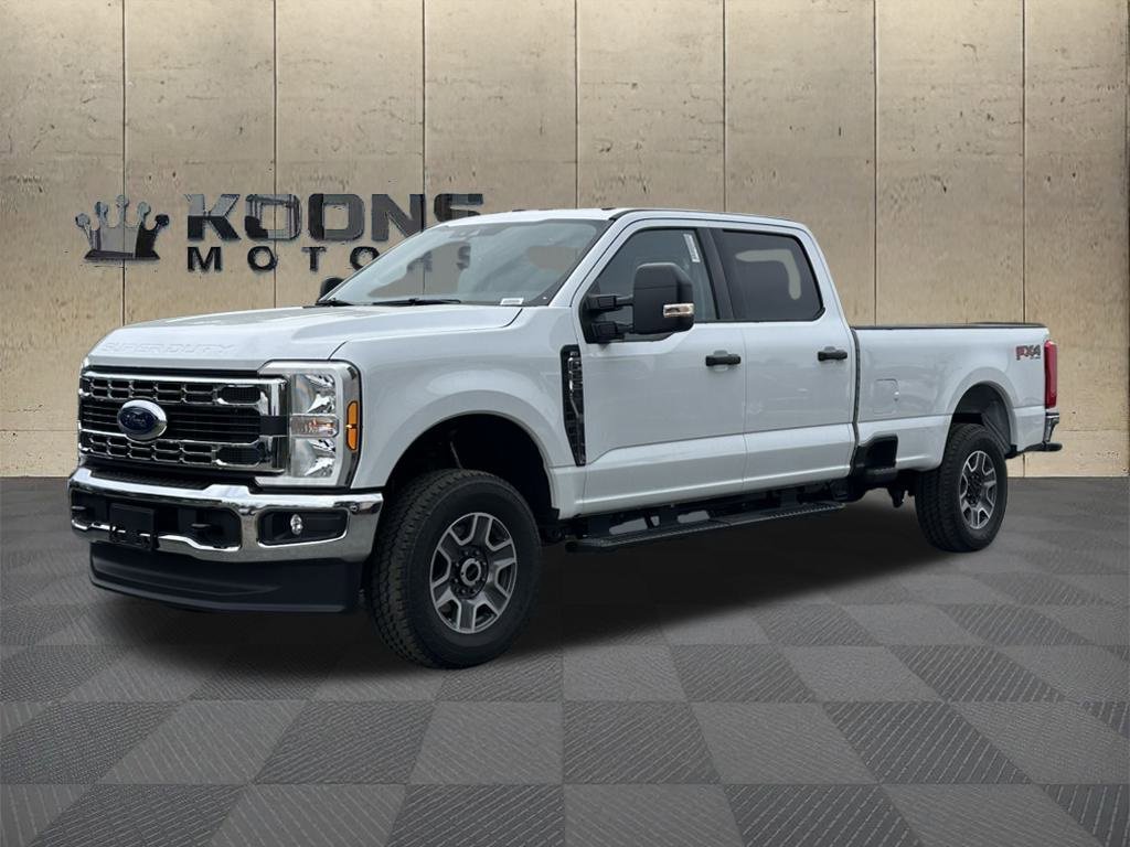 New 2025 Ford F250 XLT w/ FX4 Off-Road Package