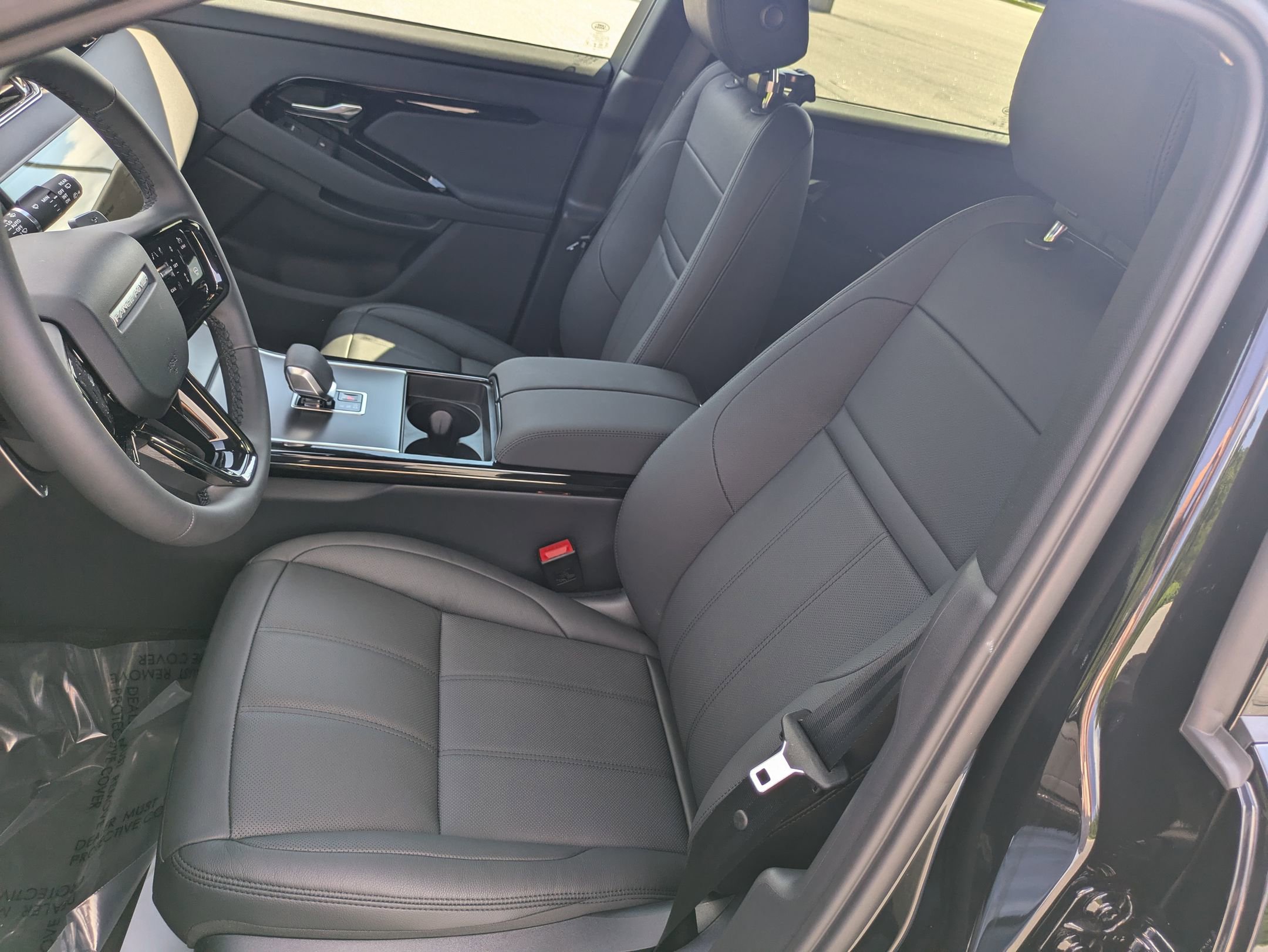 New 2026 Land Rover Range Rover Evoque Dynamic SE image 19