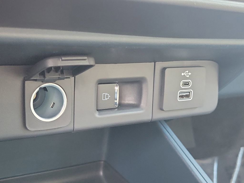 New 2026 Ford Maverick Lariat image 27