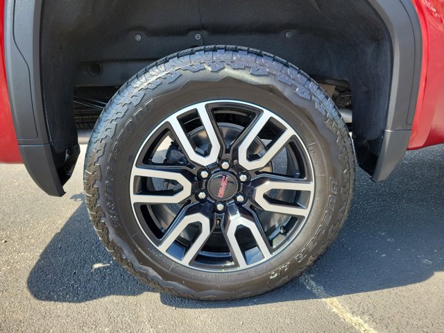 Used 2024 GMC Sierra 1500 AT4 w/ Technology Package image 9
