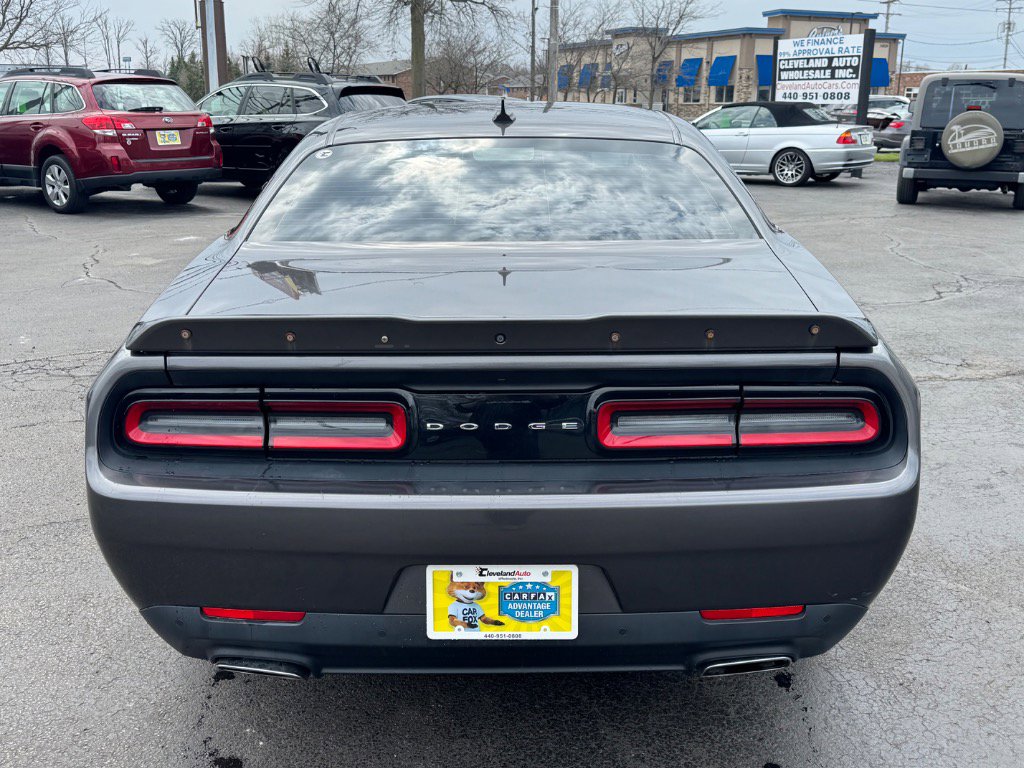 Used 2018 Dodge Challenger GT w/ Driver Convenience Group image 6