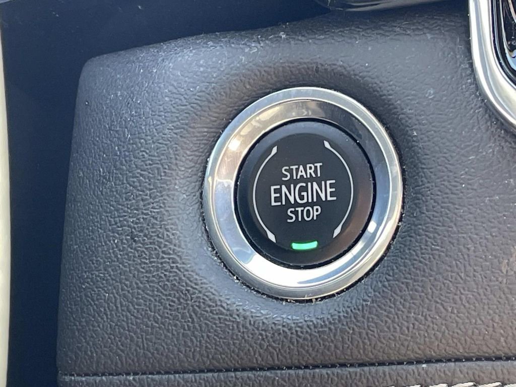 Used 2023 Chevrolet Colorado LT w/ LT Convenience Package RWD image 24