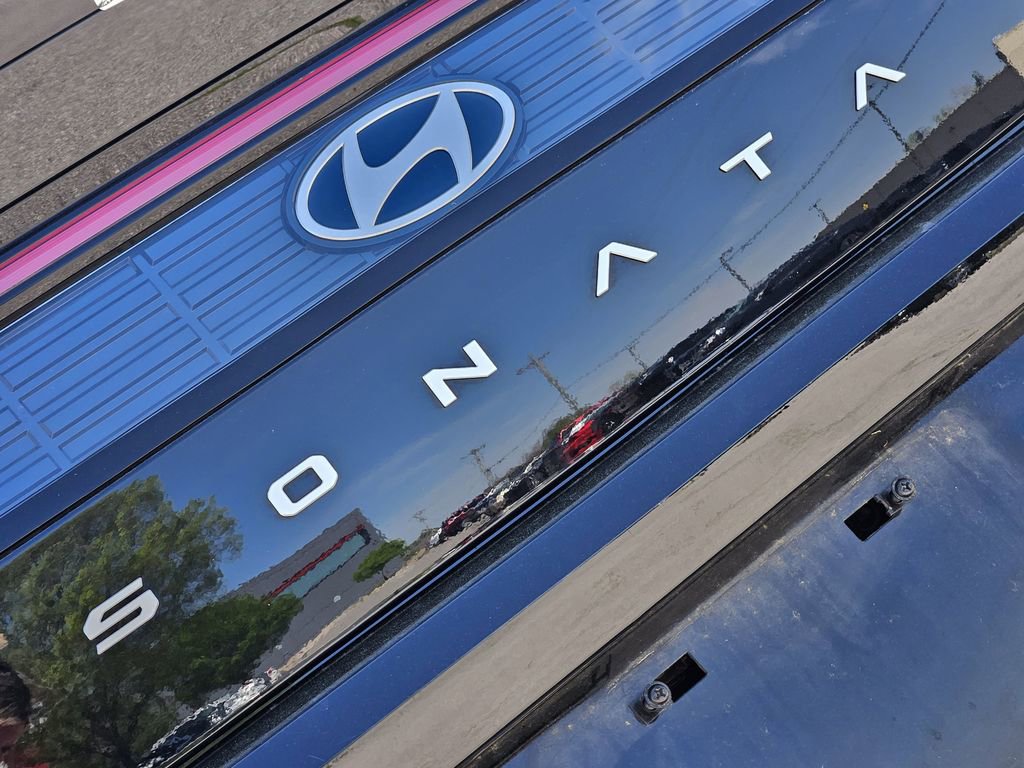 Certified 2025 Hyundai Sonata Limited FWD image 7
